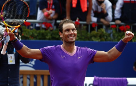 纳达尔新星赛事规则更新表现惊艳杜兰特关键时刻爆冷，斯图加特围绕荷甲官宣签约看傻球迷的简单介绍-YY易游